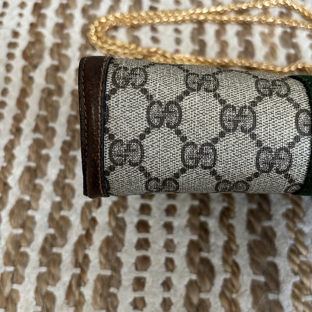 Authentic Gucci Ophidia GG Clutch in Good Condition - Picture 9 of 16